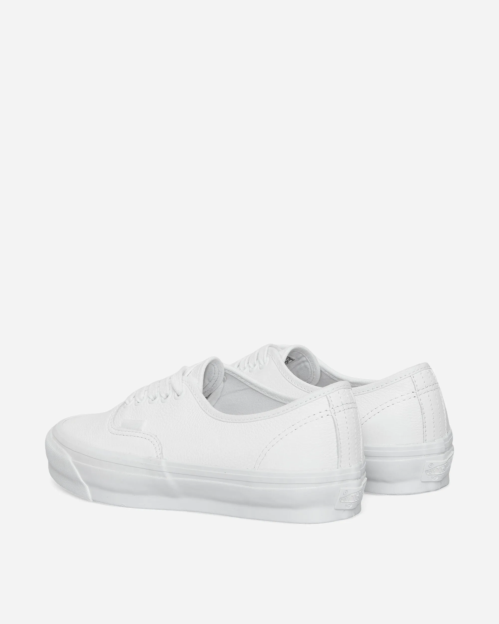 Workout Friendly Classic Premium Authentic 44 Leather Sneakers White