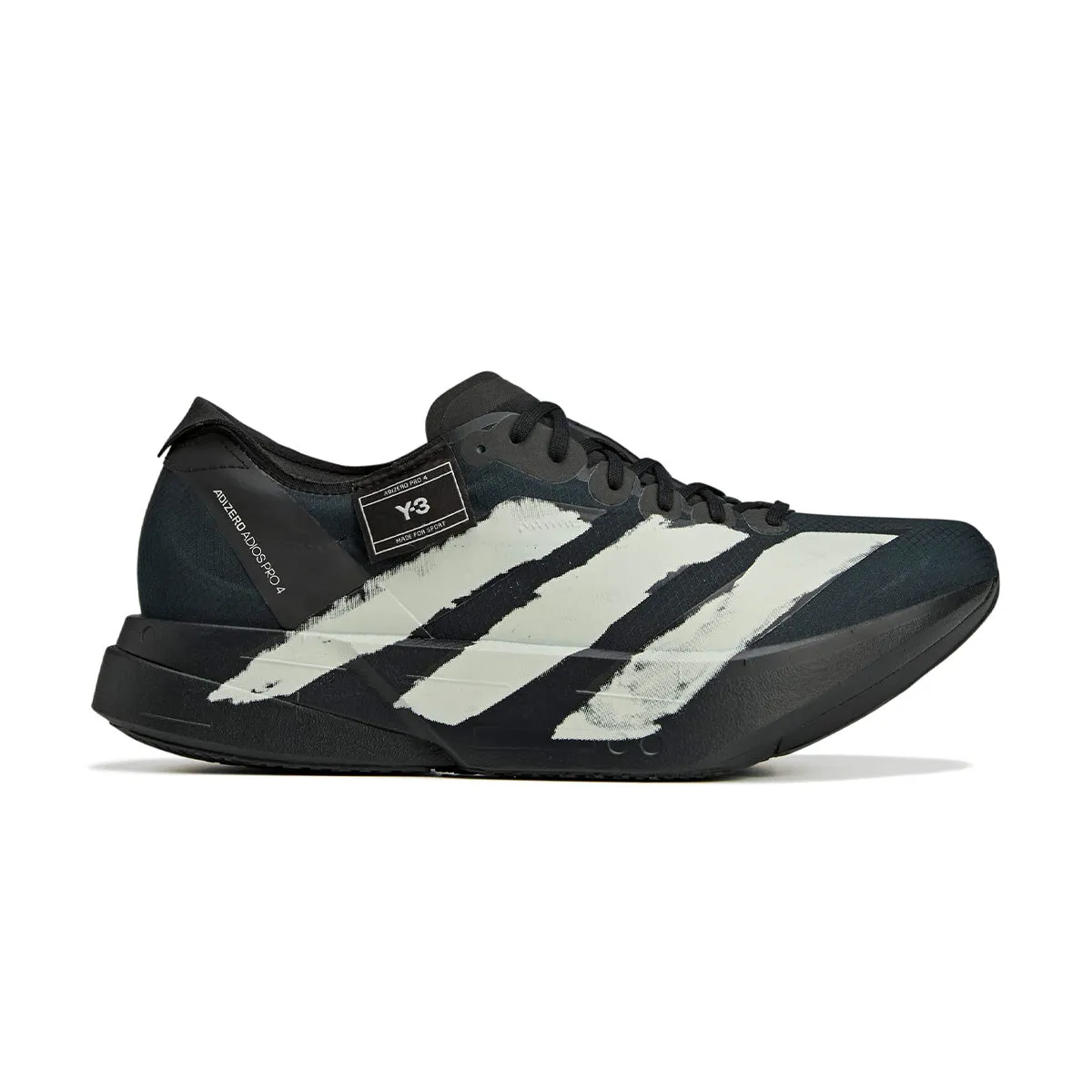 Adios Pro 4 'Black' upper - type simple design