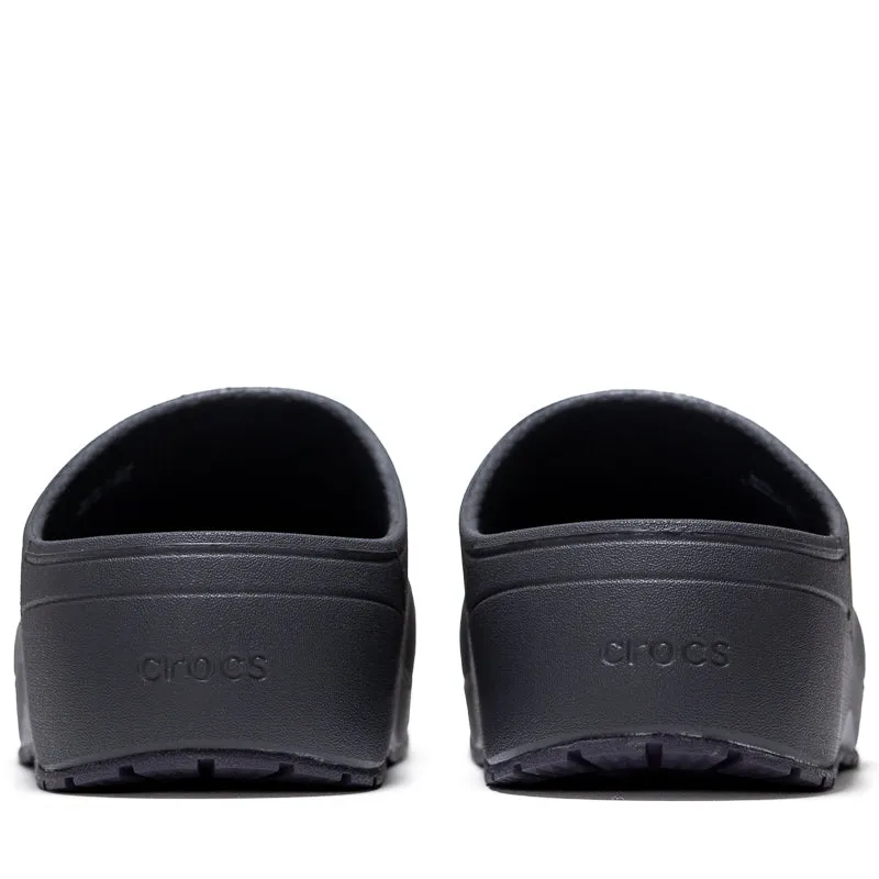light shoes Travel Light Crocs Classic Quiet Clog - Black Sand