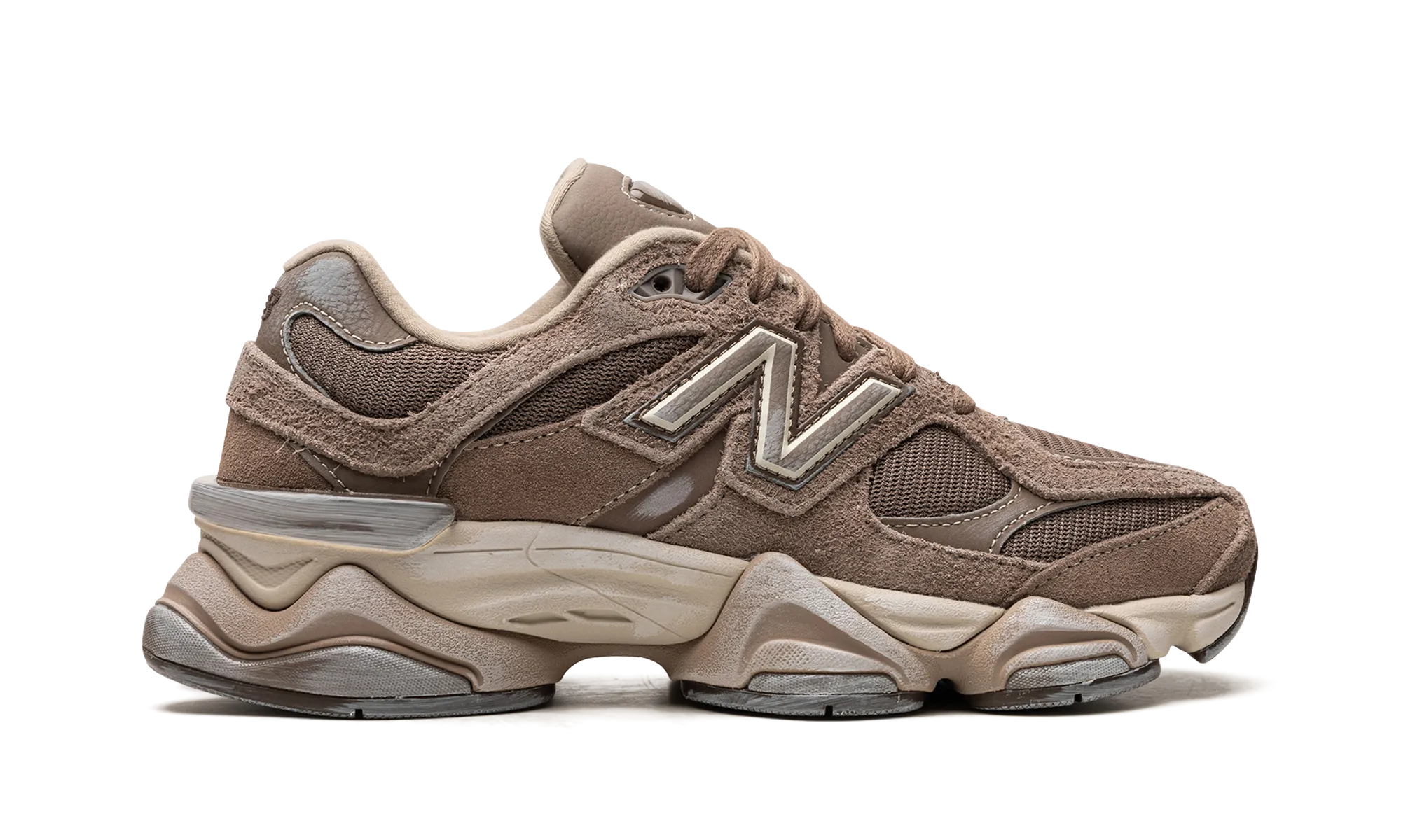 9060 "Mushroom Brown" competition