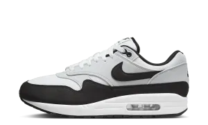 Nike Air Max 1 "White Black" running in a tennis court area shoes
