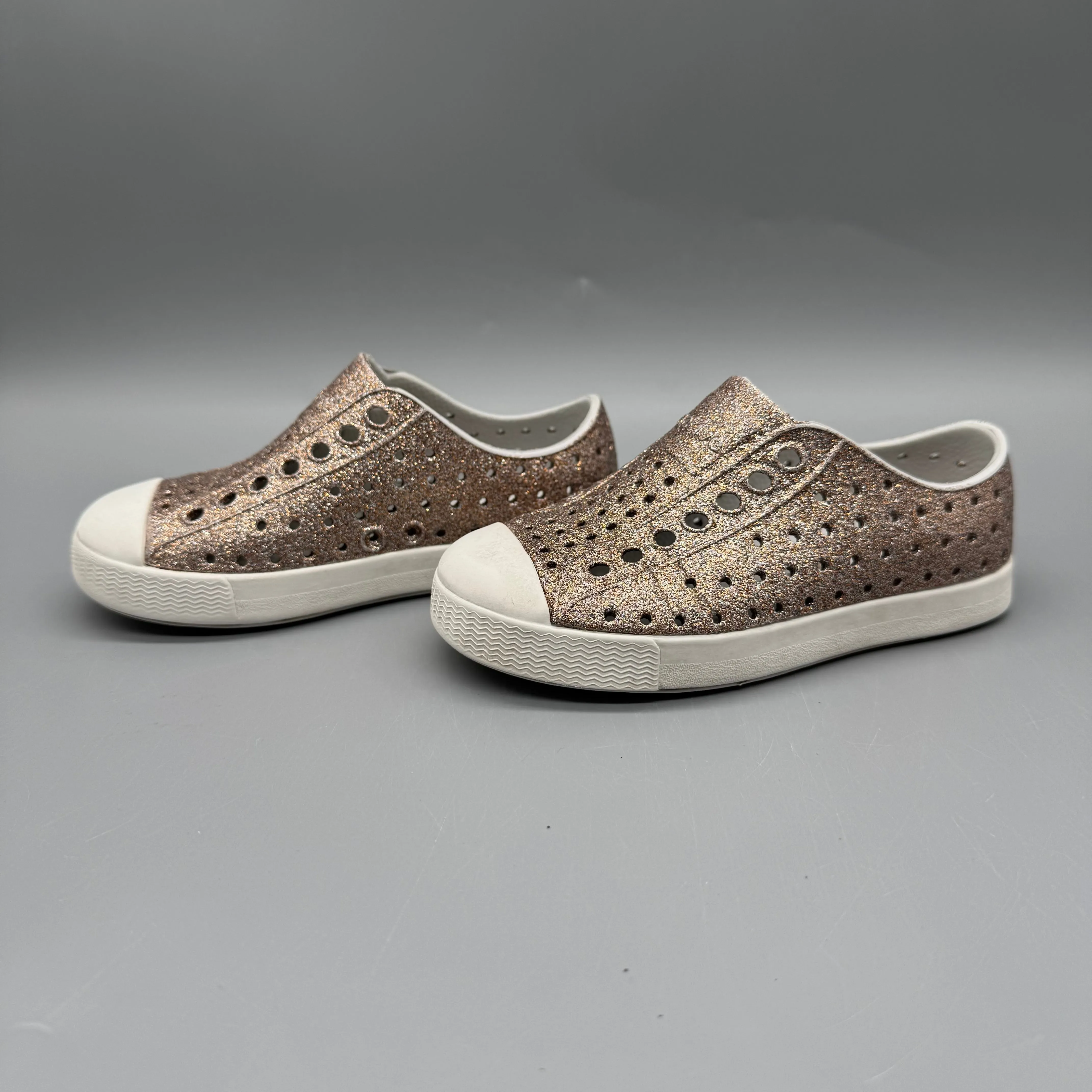wide - fit Pump Native / Sandals / US8