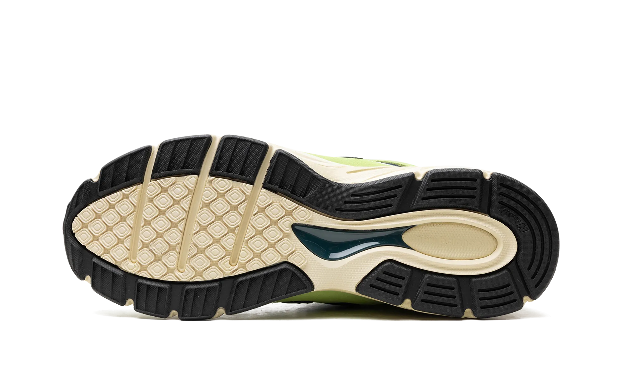 marathoning footwear 990V4 "Teddy Santis"