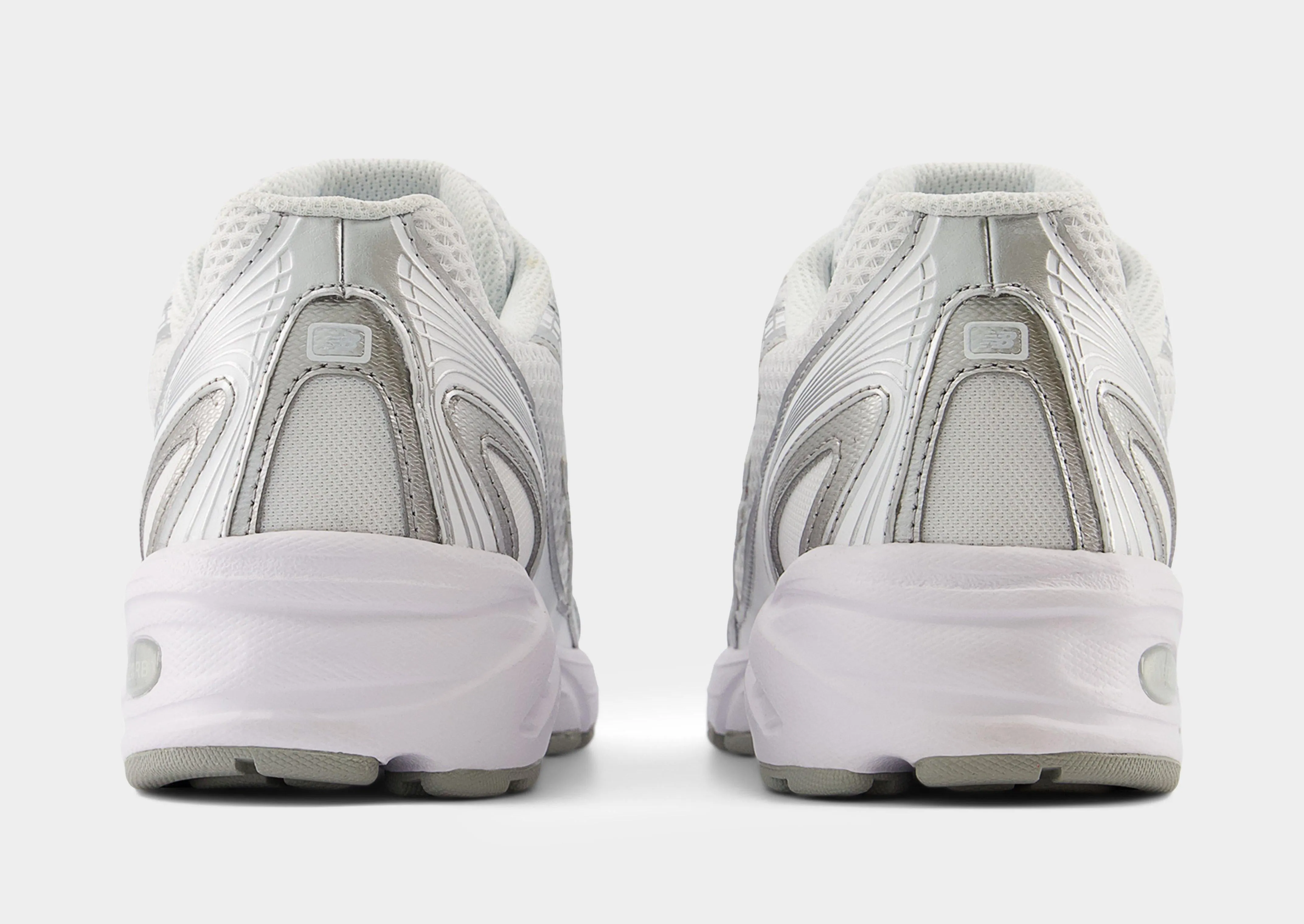 740 walking shoes