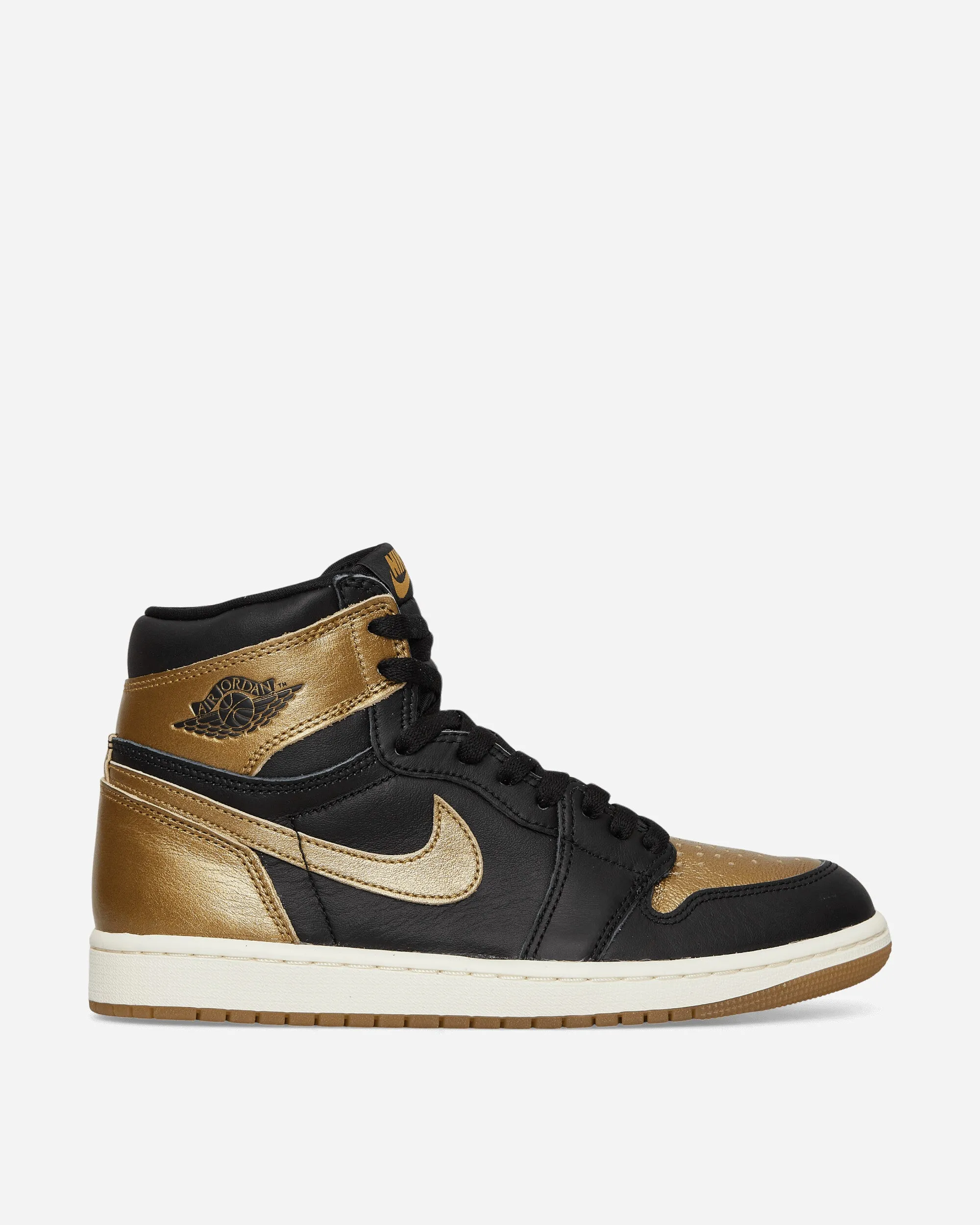 High Abrasion Zones Thermoregulating Insulation Air Jordan 1 Retro High OG Sneakers Black / Gold