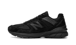 990v5 "Made in USA Triple Black" gym - goers