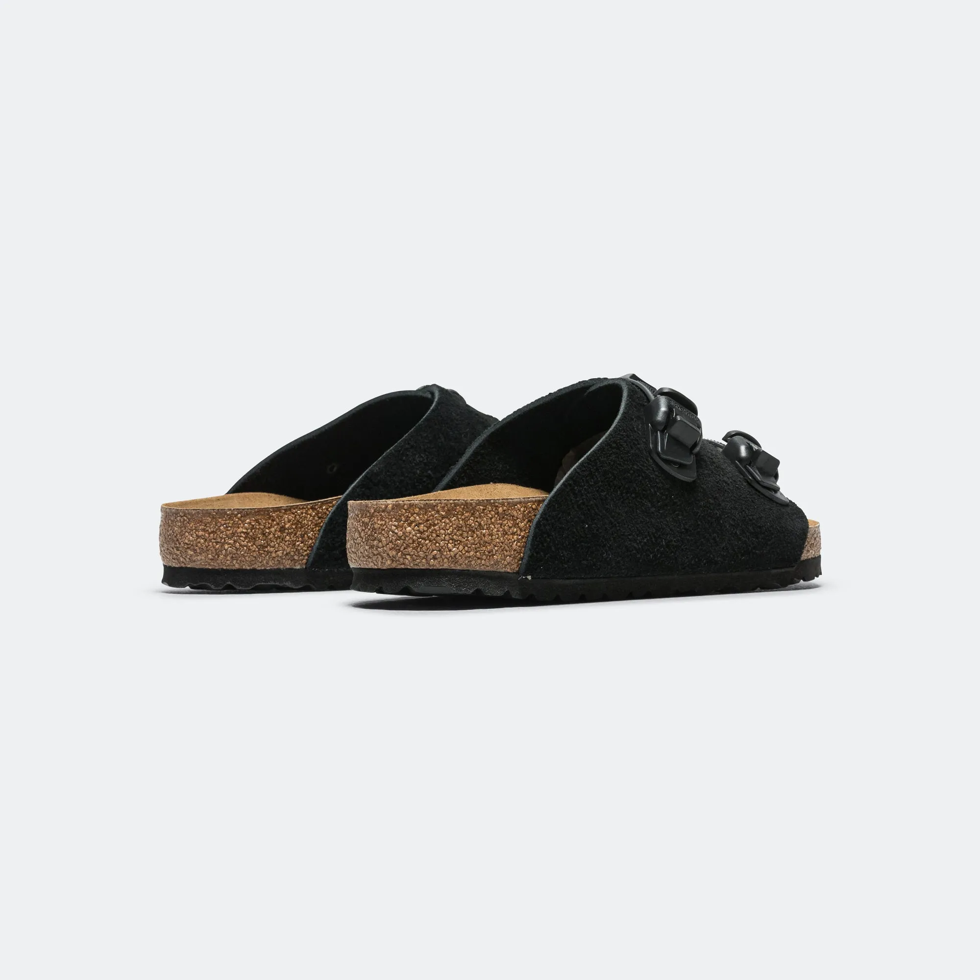 Sleek Flip-flops Market Walk Zurich Tech - Black Suede Leather