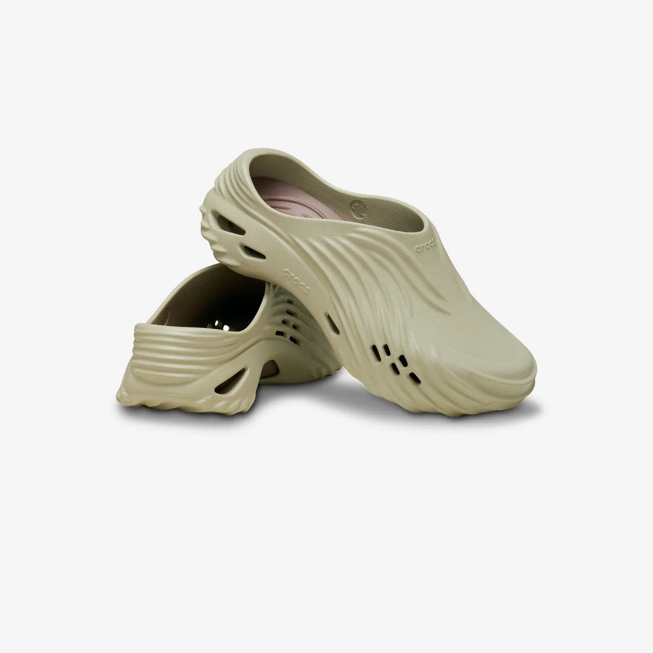 Embellished Minimal Feel Echo Wave