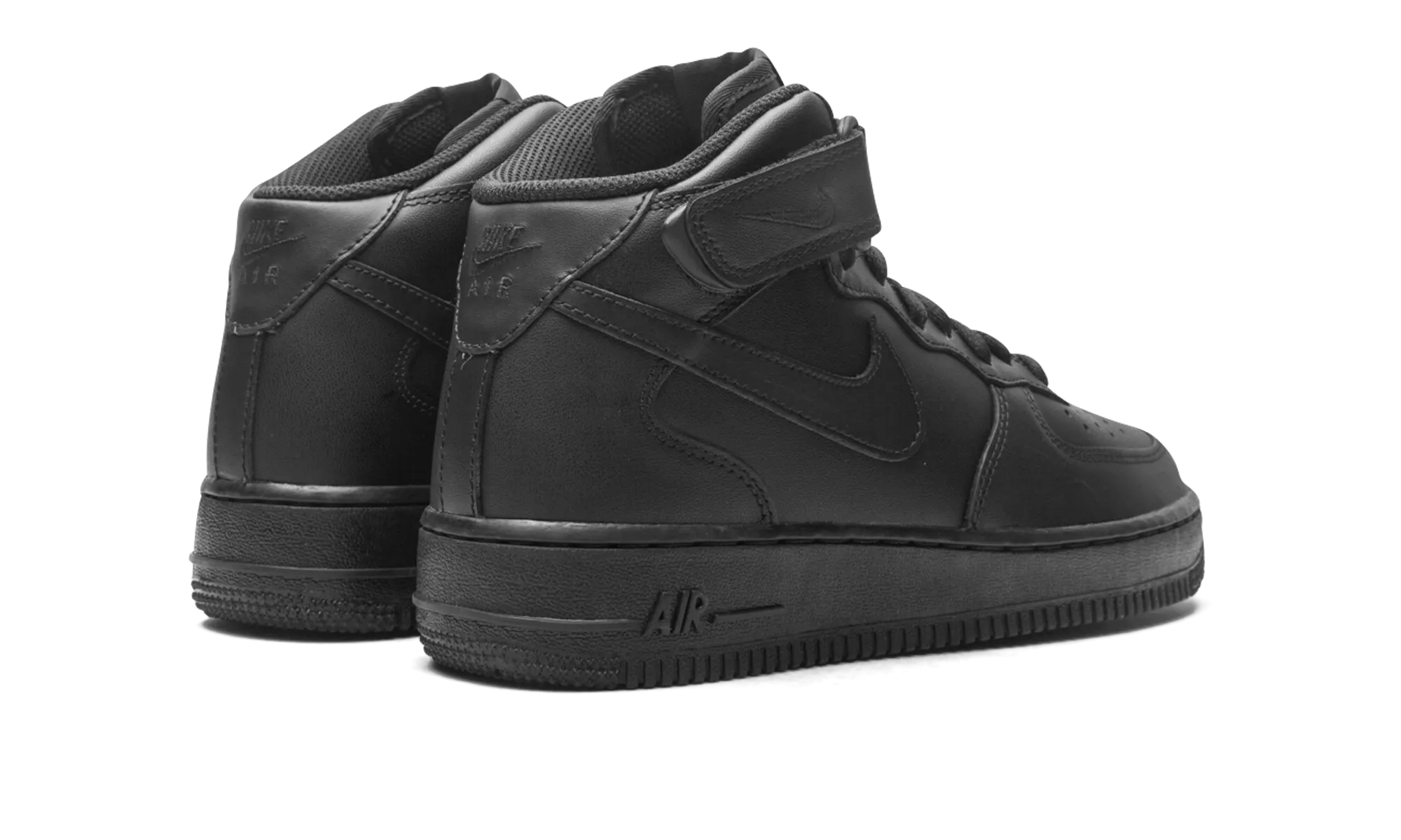 Indoor style Streetwear Style Air Force 1 Mid '07 "2021 Release Triple Black"