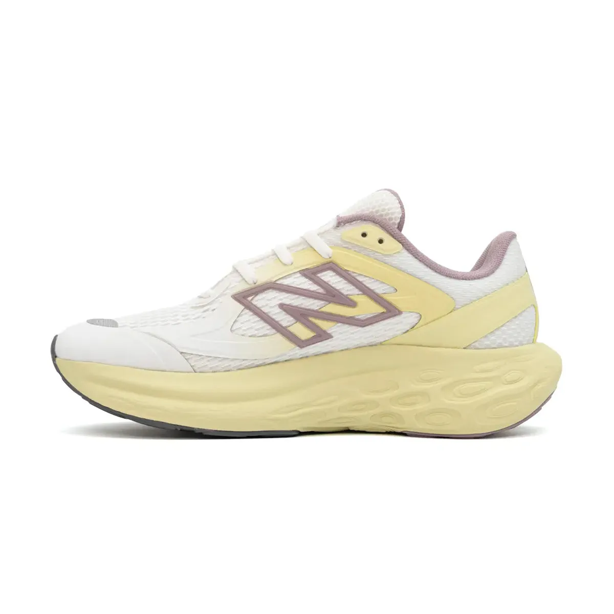 Secure look All-weather breathability Fresh Foam 'Cloud White Clear Sky'