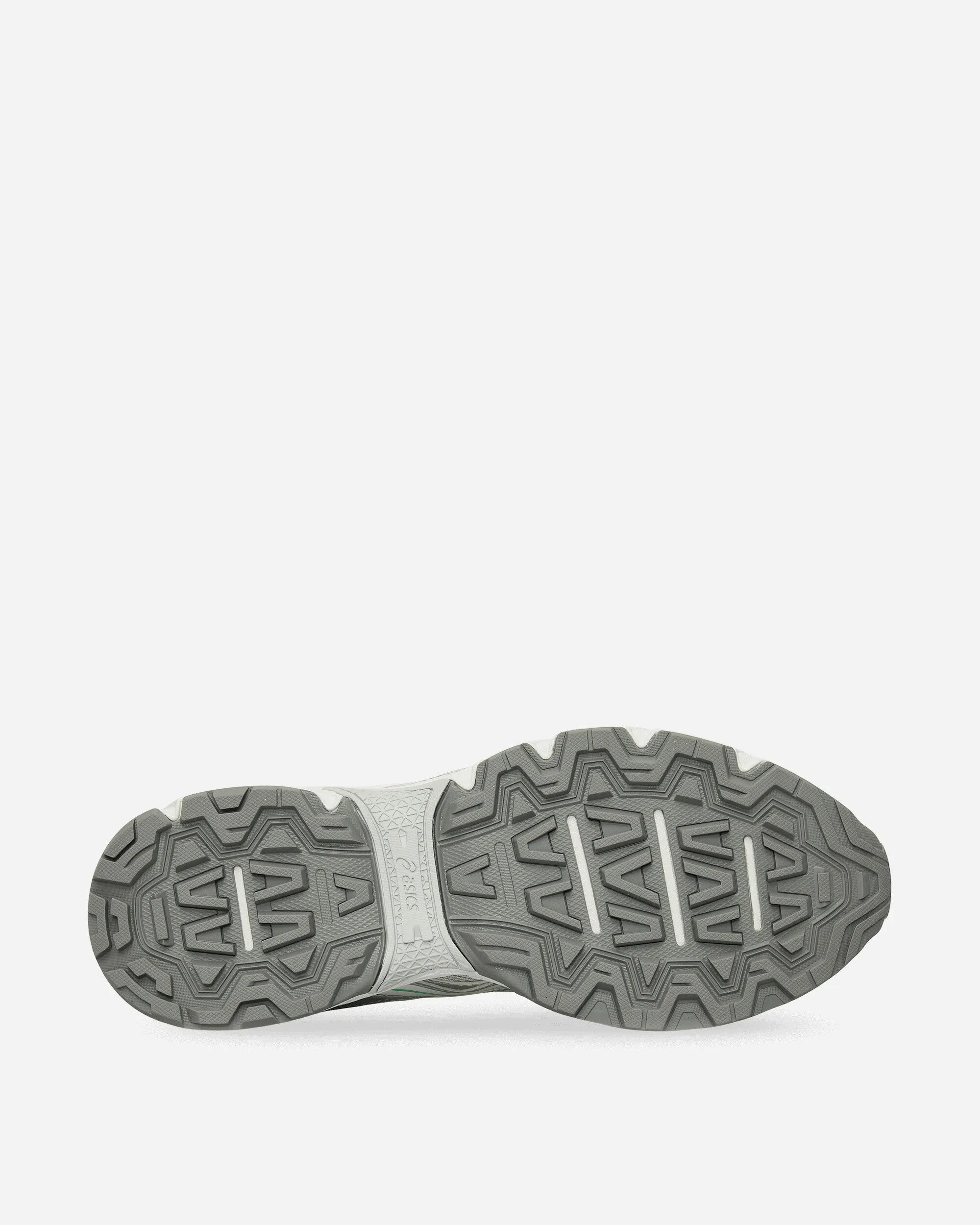 Anti Slip Feature Stitchless Design GEL-Nunobiki Sneakers Cloud Grey / White
