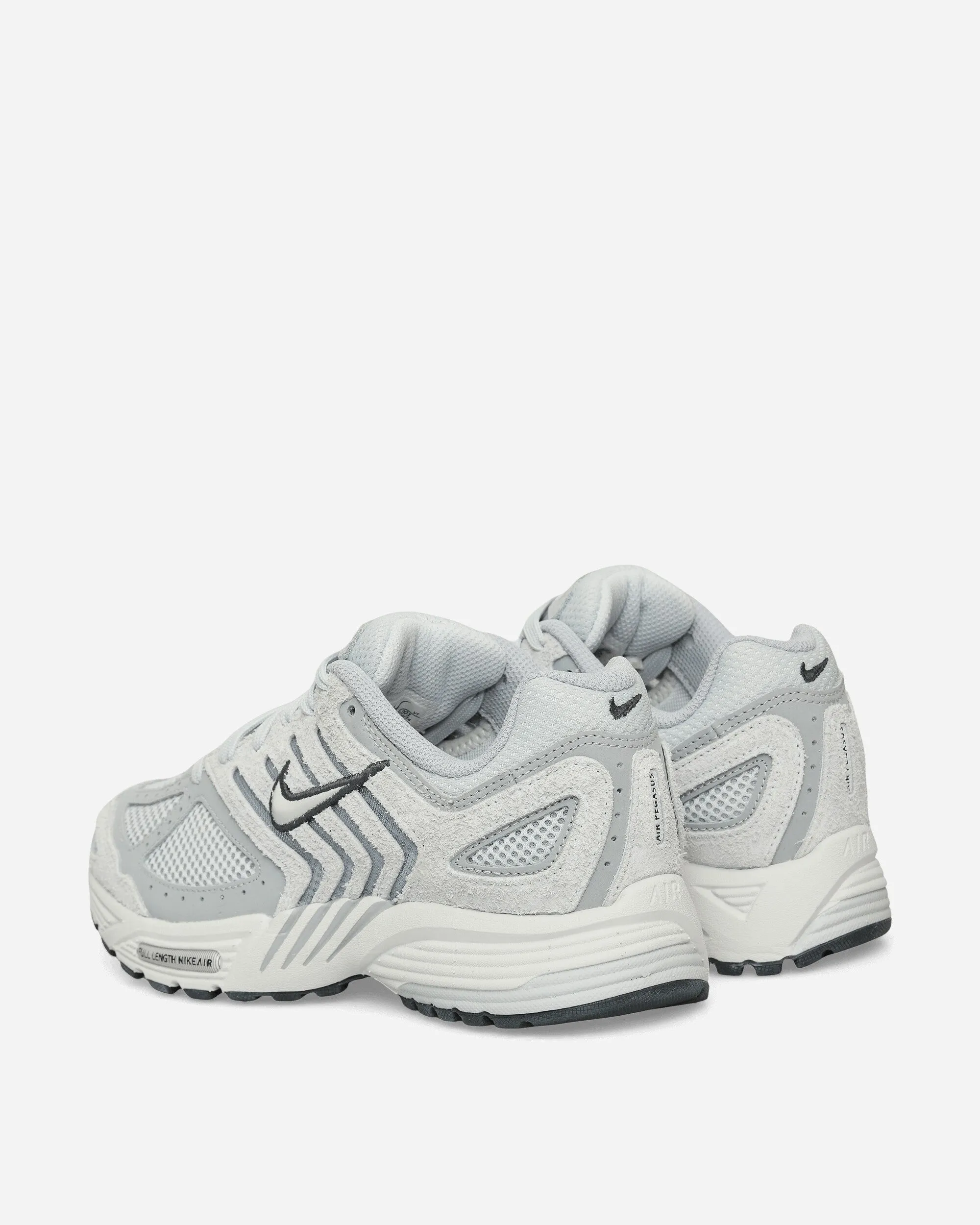 Tailored arch Daily Wear Women's Air Pegasus 2005 Sneakers Pure Platinum / Wolf Grey