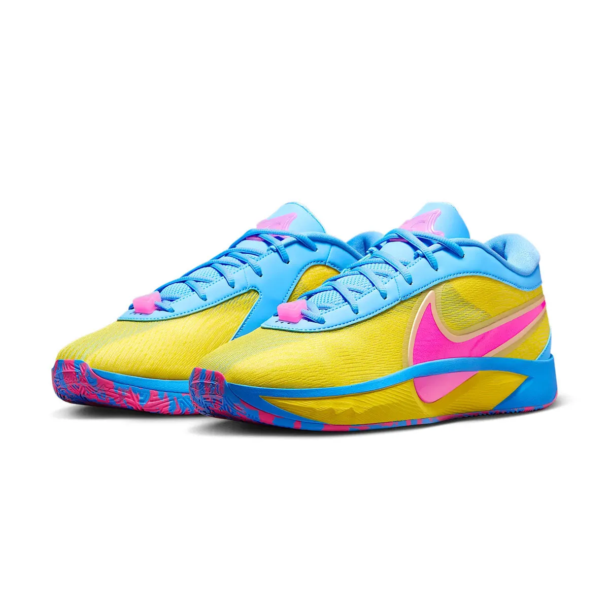 buckle - type Giannis Freak 6 EP 'Candy Funhouse'