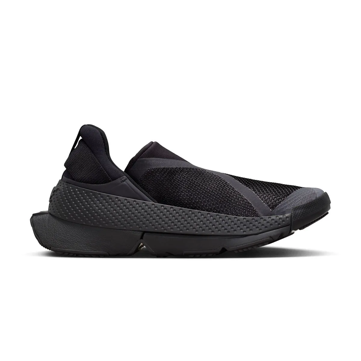 Go Flyease 'Triple Black' Plush traction