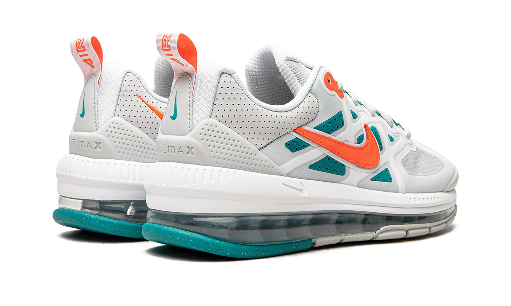 College - running All - weather use AIR MAX GENOME WMNS