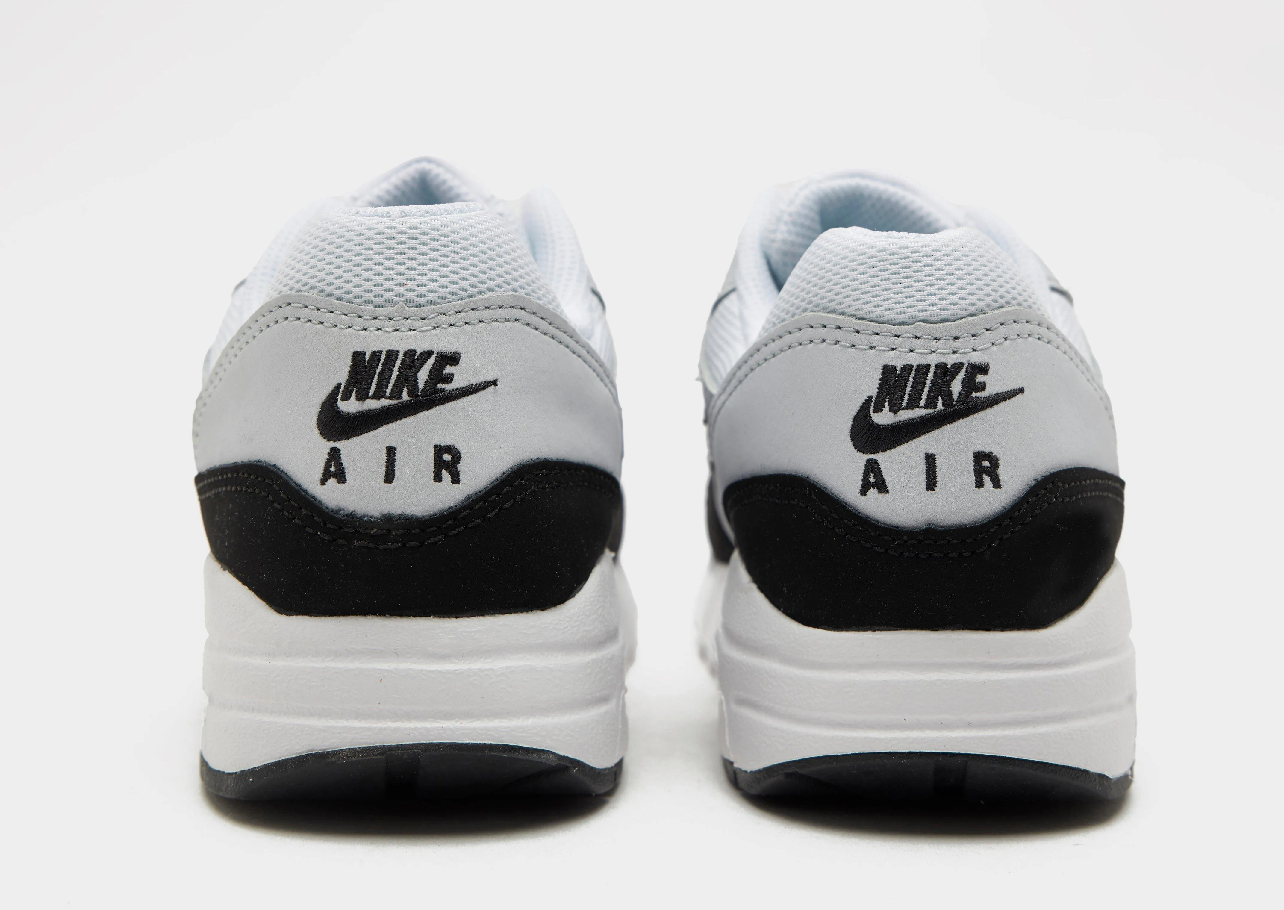 Air Max 1 Junior's Posture