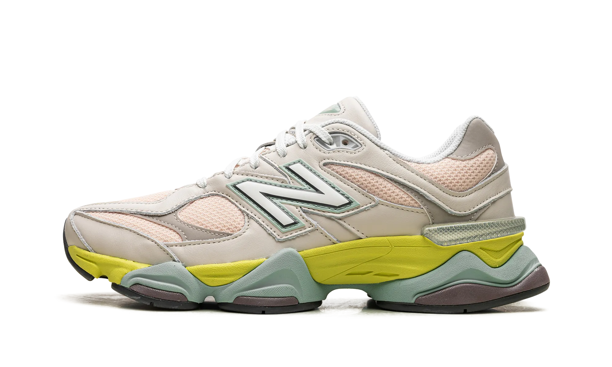 9060 "Moonbeam" Breathable Design bendable running shoes