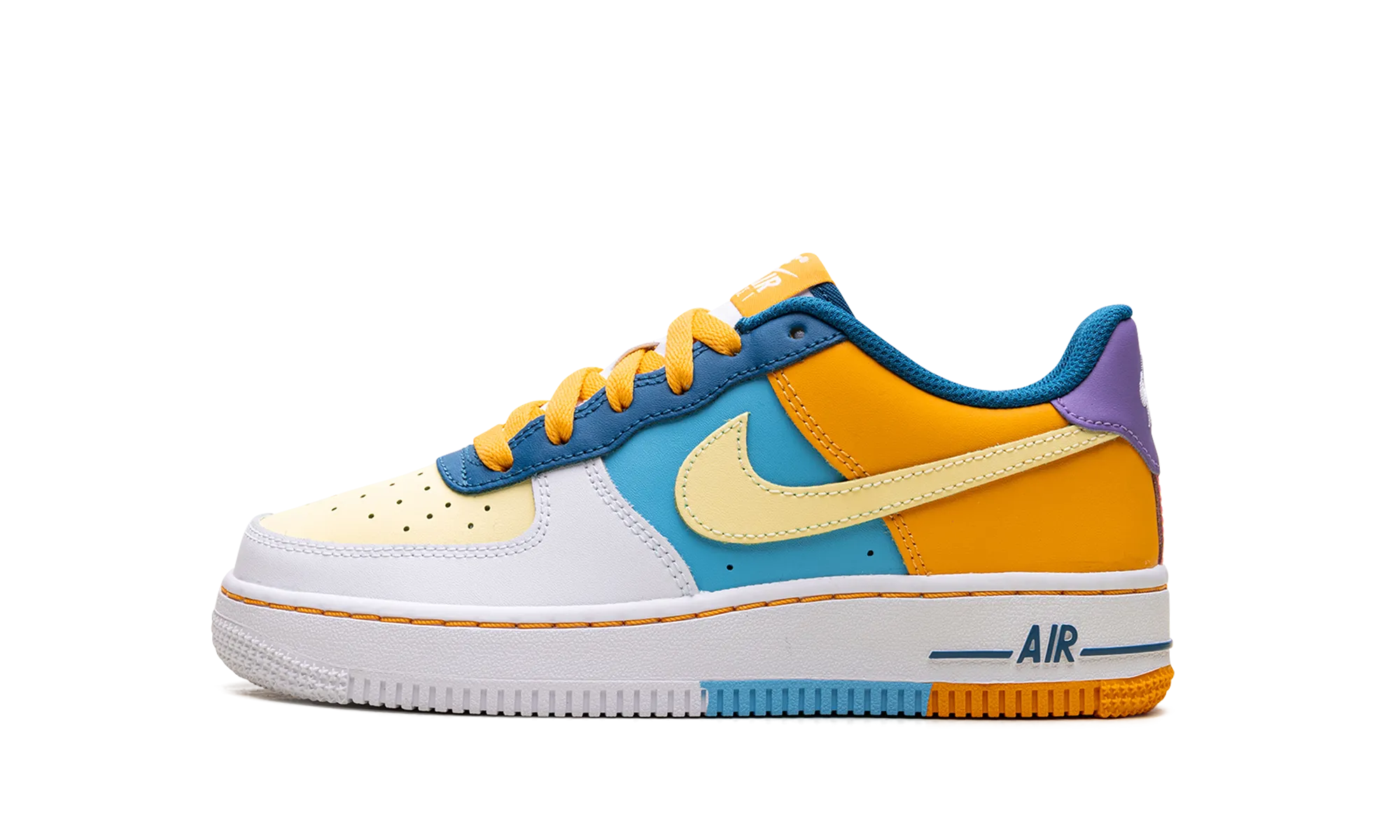 Grade School Nike AIR FORCE 1 LOW "WHAT THE AF1" Classic sneakers
