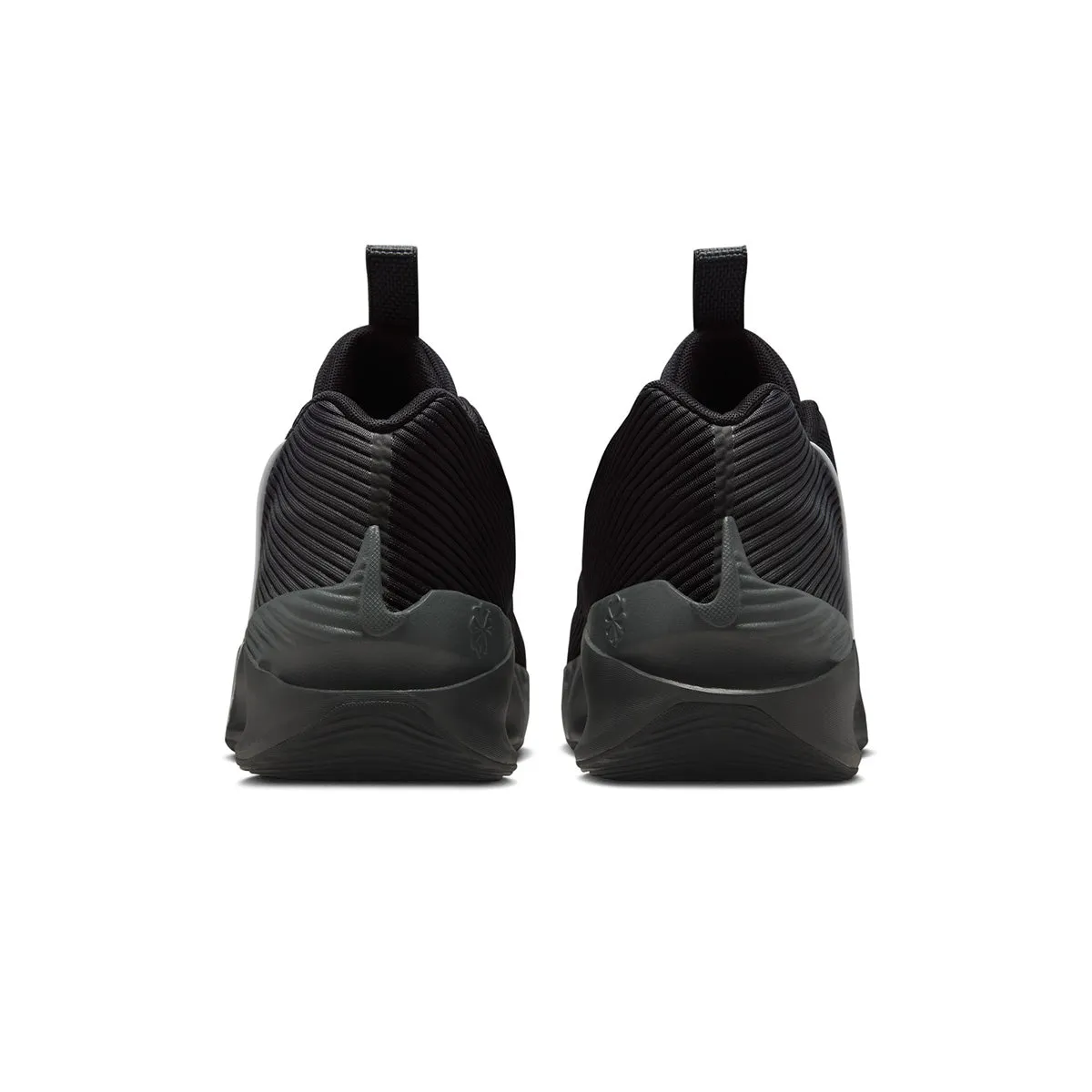 All-day style G.T. Jump Academy EP 'Black'