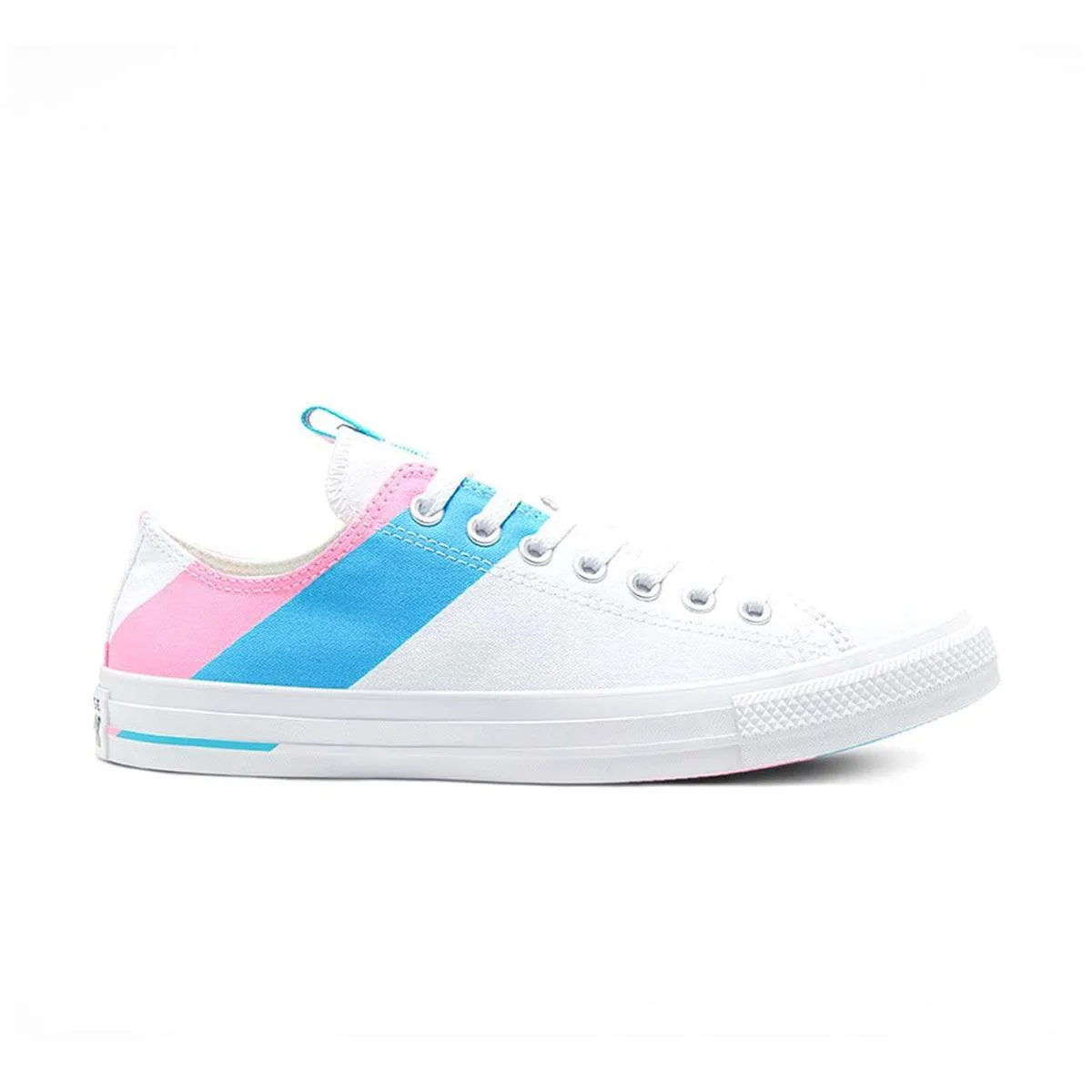 Chuck Taylor Low 'Pride' country walkers'