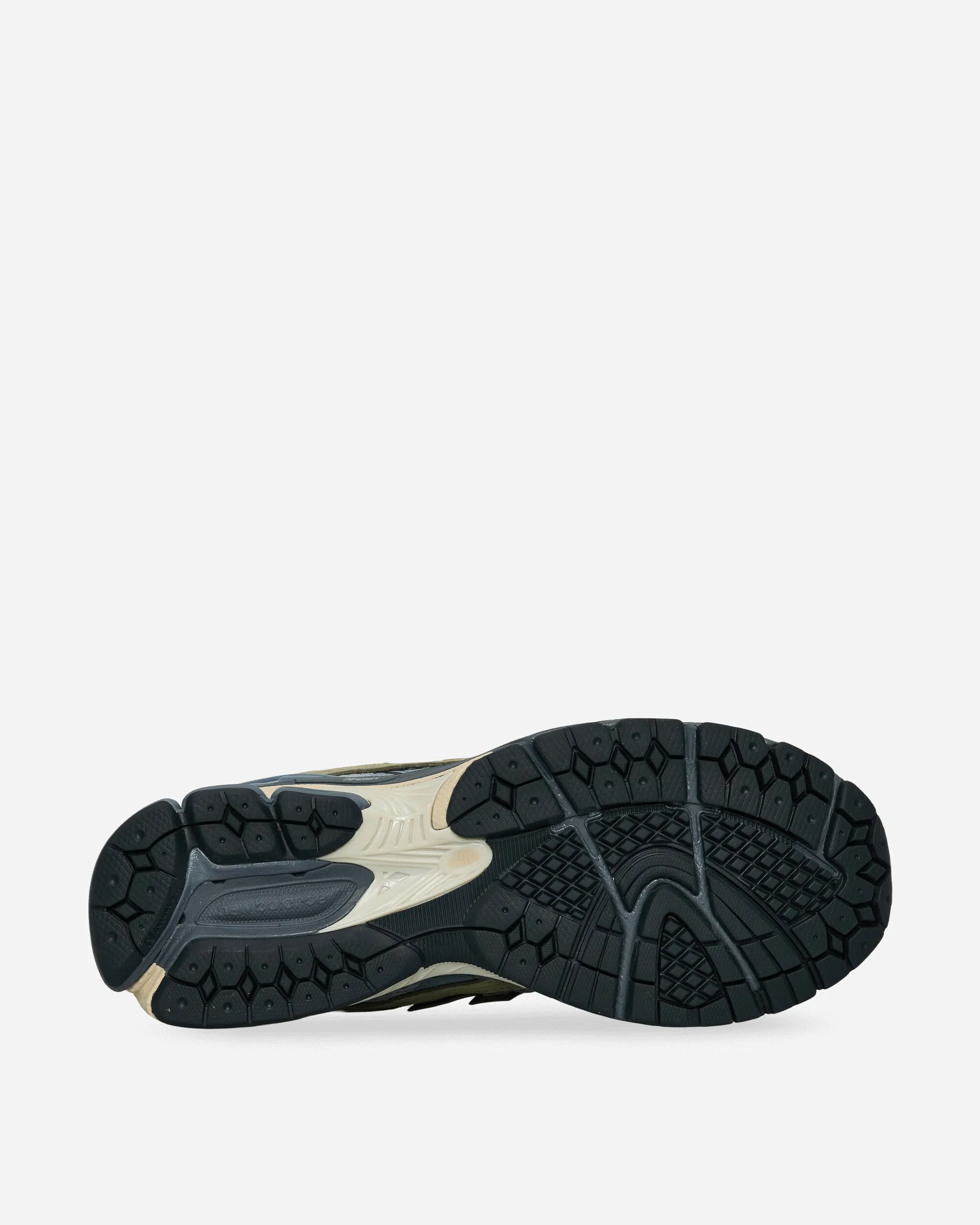 1906 Utility Sneakers Cool Grey Zigzag Impact Zone