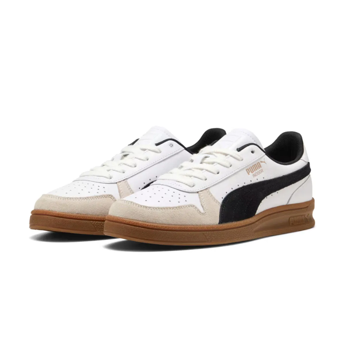 Indoor 'Puma White Black Gum' Boosted style