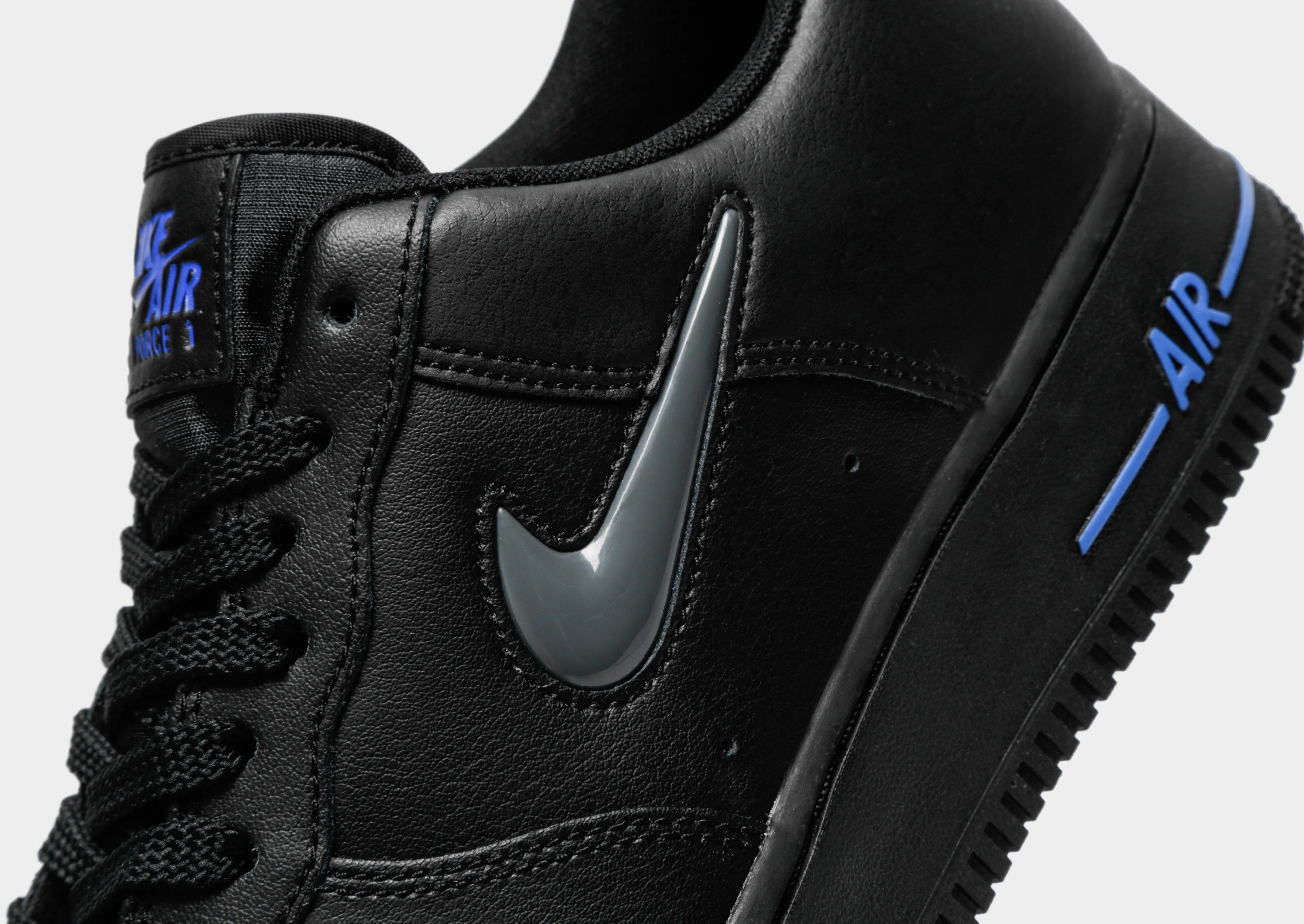 Air Force 1 Jewel Temperature control