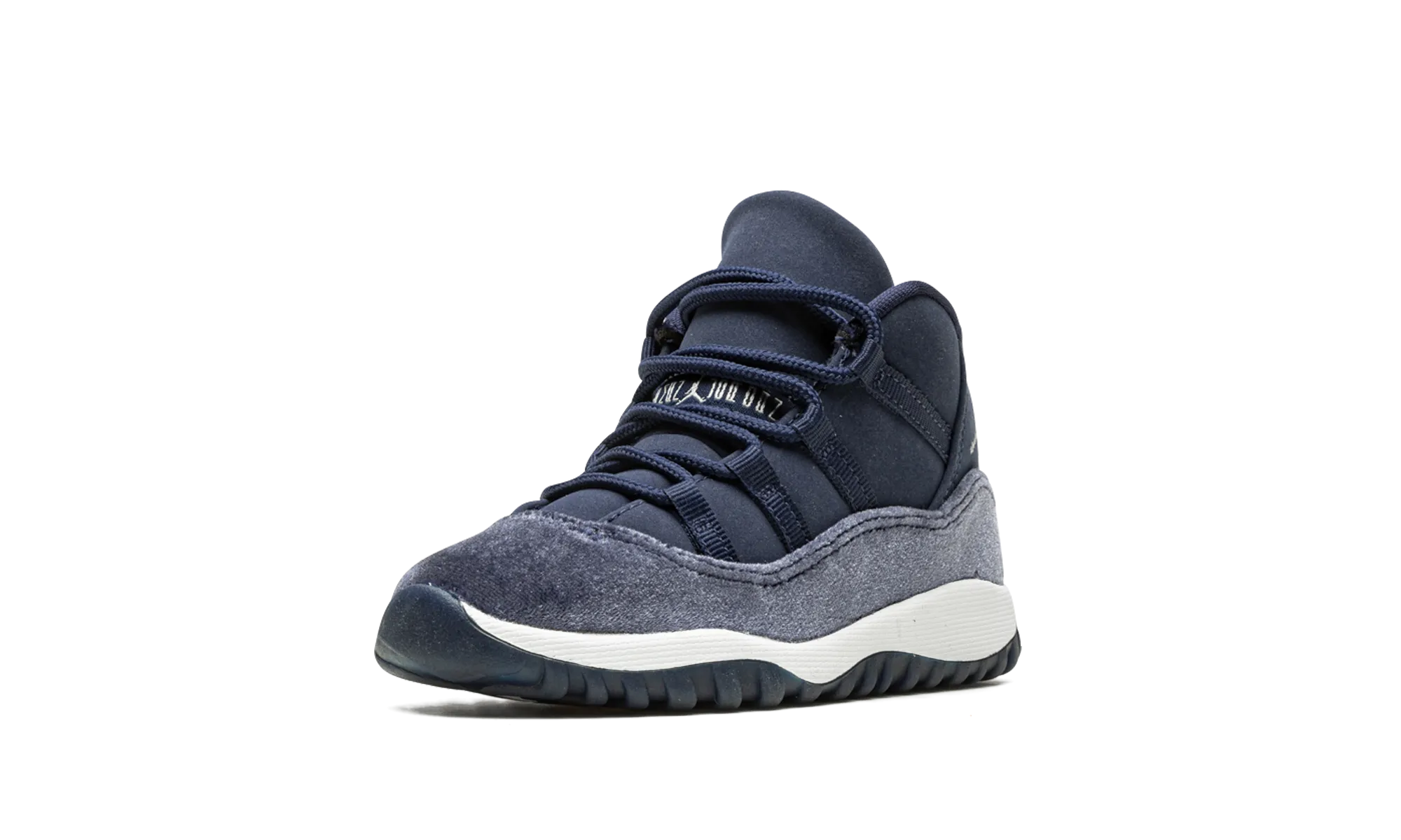 Air Jordan 11 TD "Midnight Navy" Strong Base Youth Training Fit