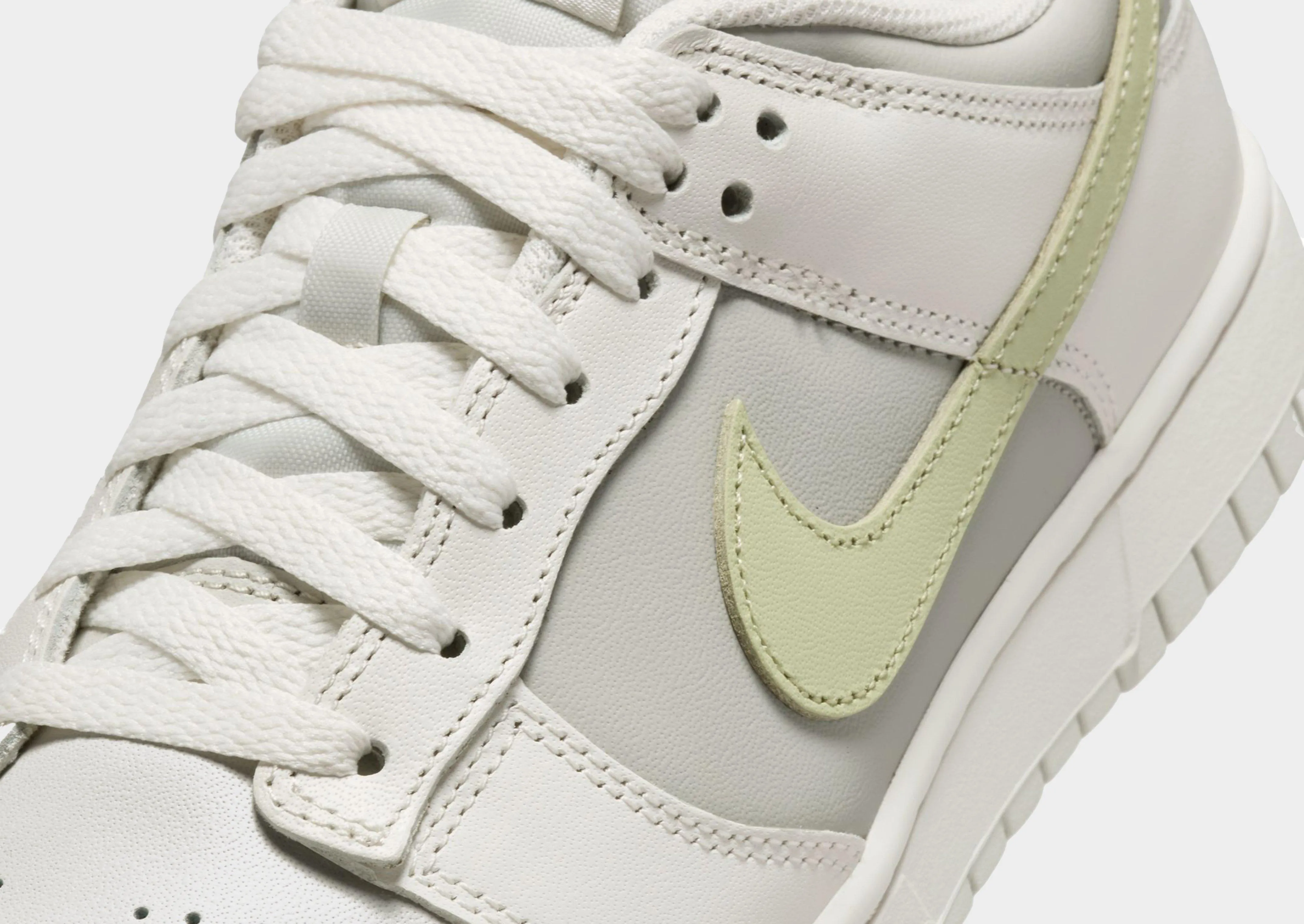 Open Feel Timeless Form Dunk Low Women's
