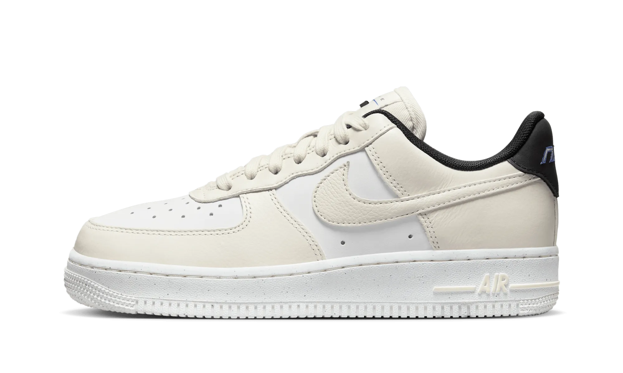 Light support Neutral Cushioning Air Force 1 Low '07 WMNS "Coconut Milk Black Ultramarine"