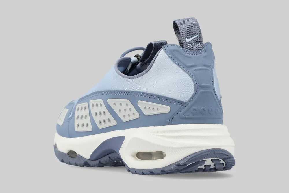 asphalt - surface running shoes Women's Nike Air Max SNDR 'Blue Tint'