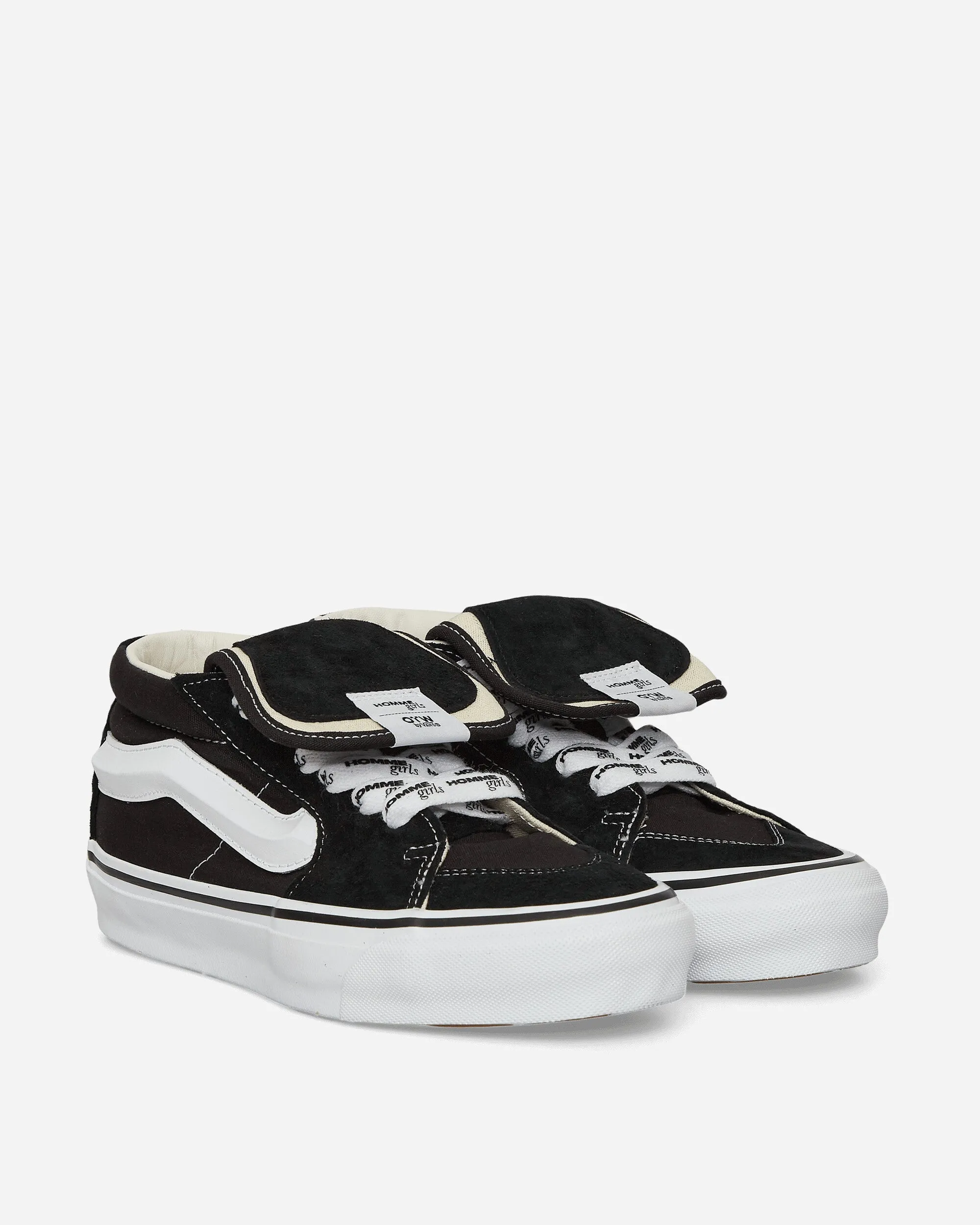 HommeGirls SK8-Mid Reissue 83 Sneakers Black Stylish Stripes Fashionable Look