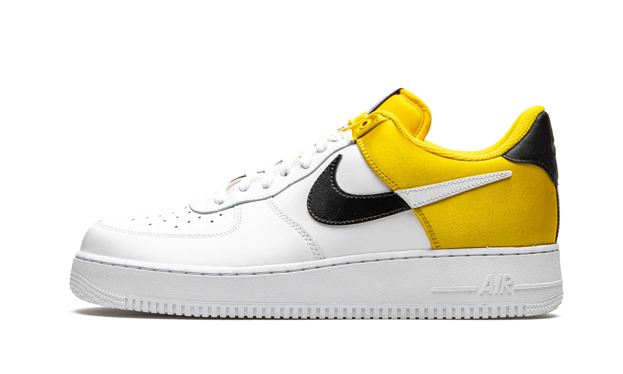 Neutral Stance Built-In Lining Air Force 1 '07 LV8 1 "Amarillo Satin"