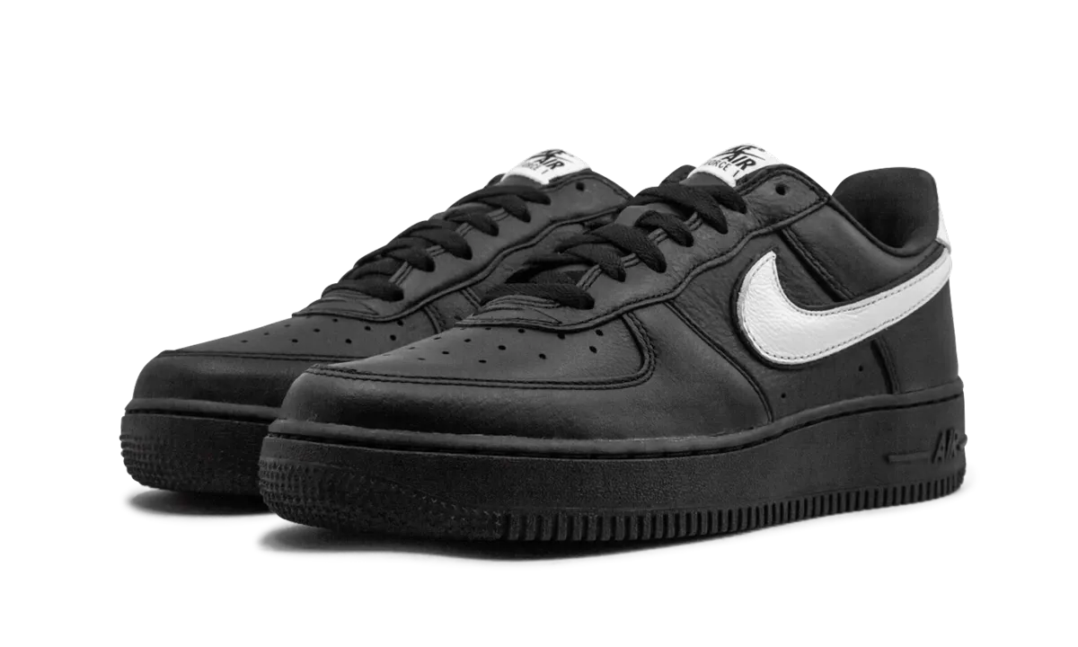 Neutral Stance Platform Air Force 1 Low Retro QS "Black"