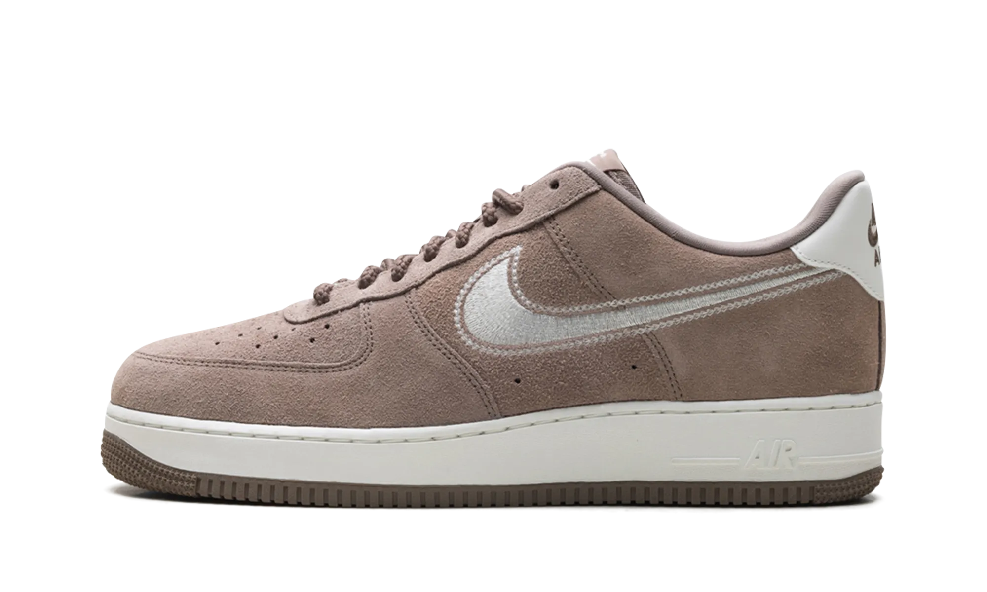 Air Force 1 Low '07 LV8 "Mink Brown Embroidered Swoosh" Ultra grip Dynamic Fit