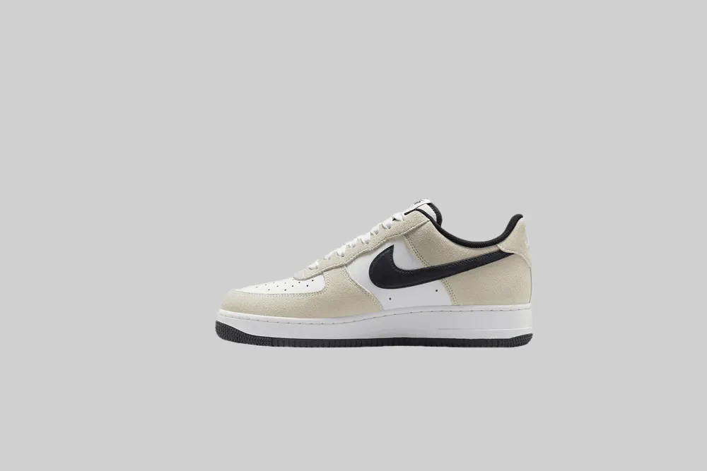 Nike Air Force 1 Low '07 LV8 'White and Khaki' Sport Utility Compression Resistant Collar