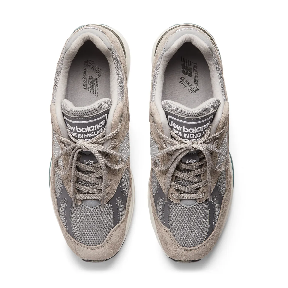 in UK 991v2 'Dove' White
