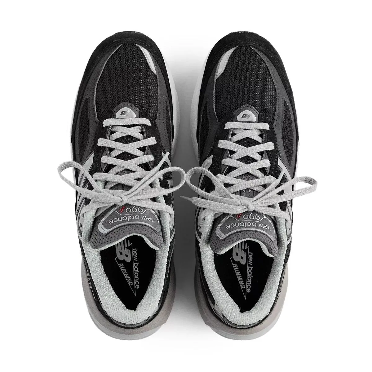 most lightweight In USA 990v6 'Black White'