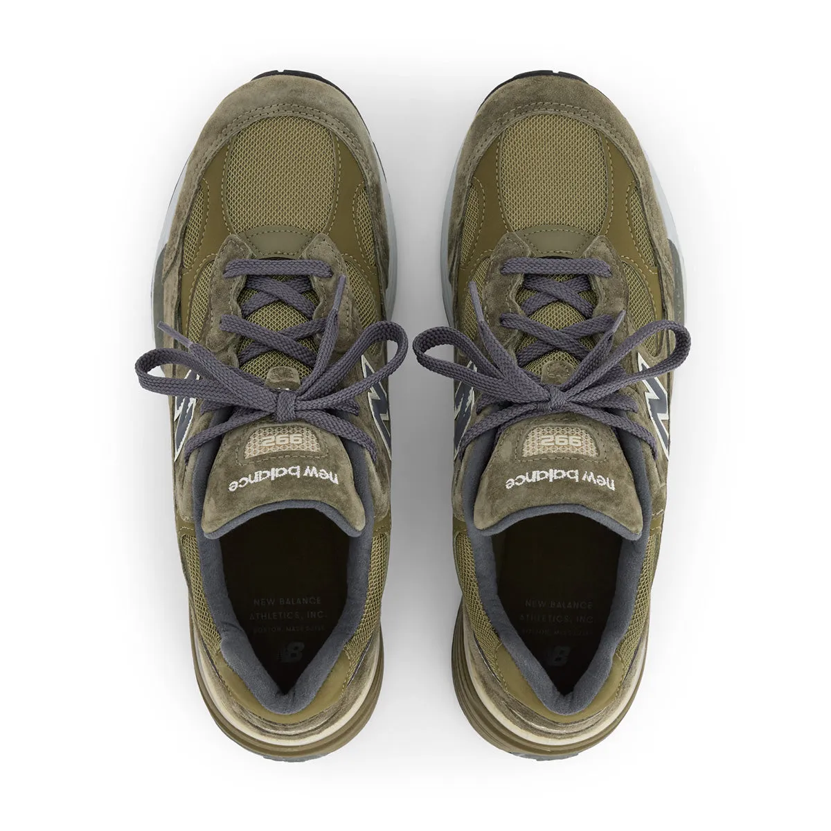in USA 992 'Dark Camo' Street Wear
