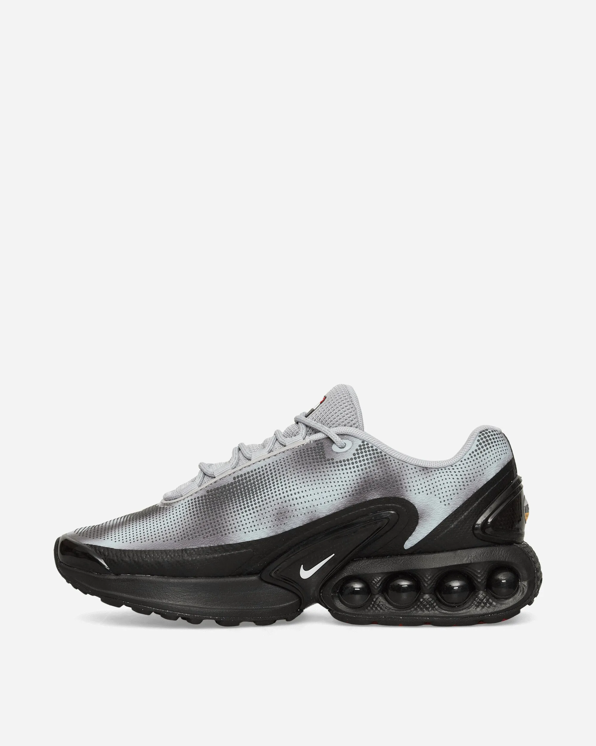 Air Max DN Sneakers Wolf Grey / White Lace   Up Style Essential Fit