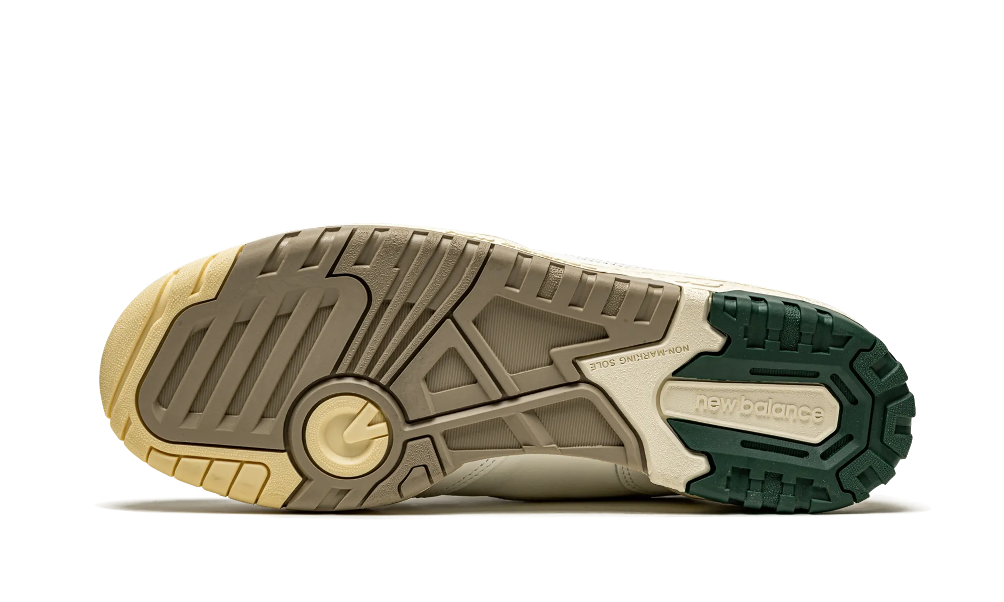 550 "Aime Leon Dore - Natural Green" nylon running wear
