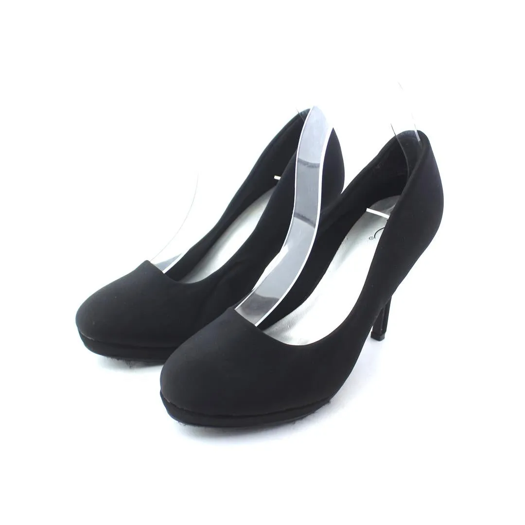 ITS OK ZAHRA Black Tie