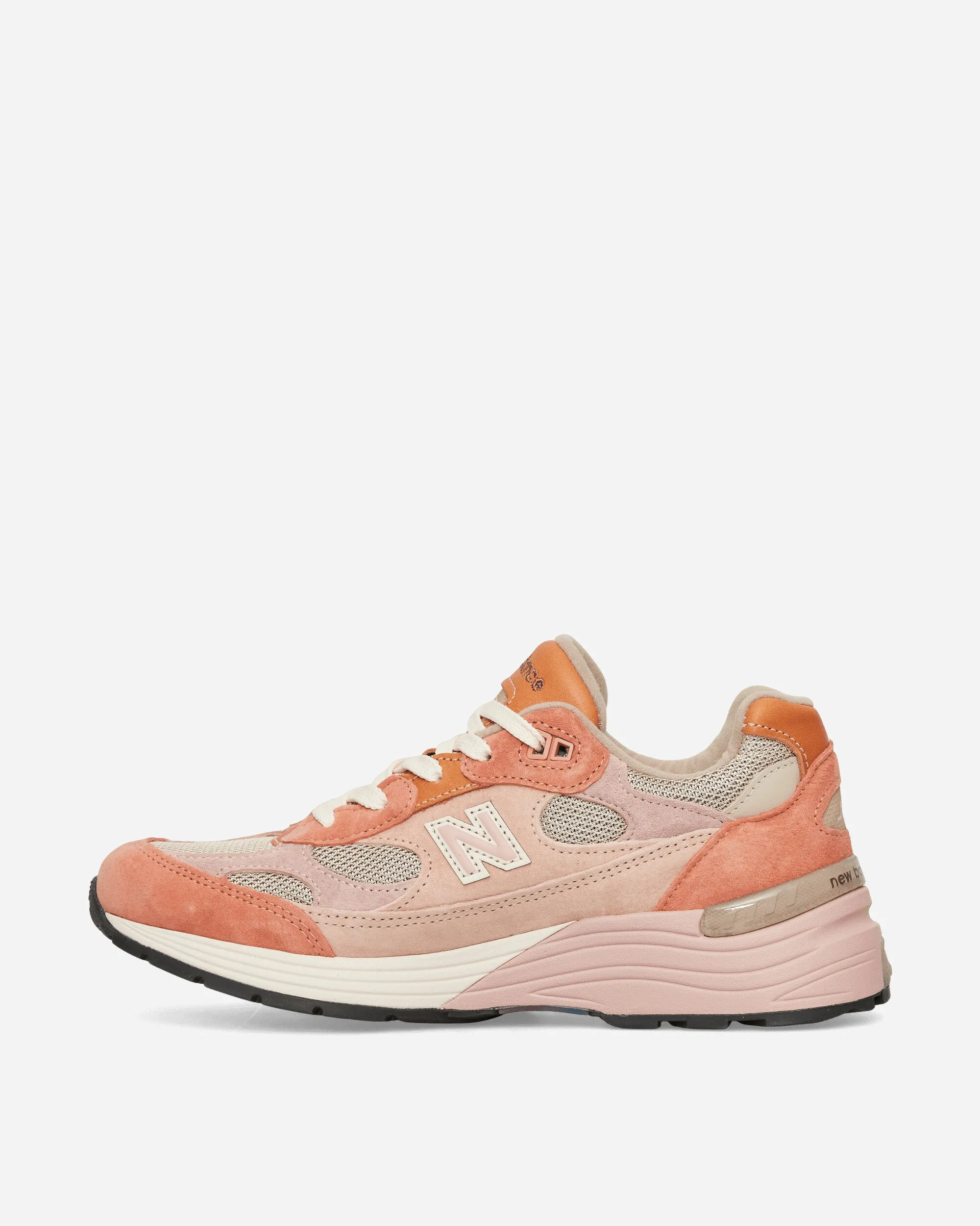 Shock Absorbing Elevated Comfort Joe Freshgoods 992 Sneakers Rose Smoke / Misty Rose