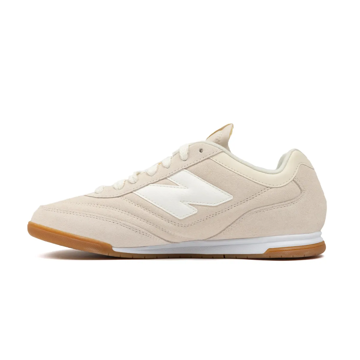 RC42 'Beige White' suede - type