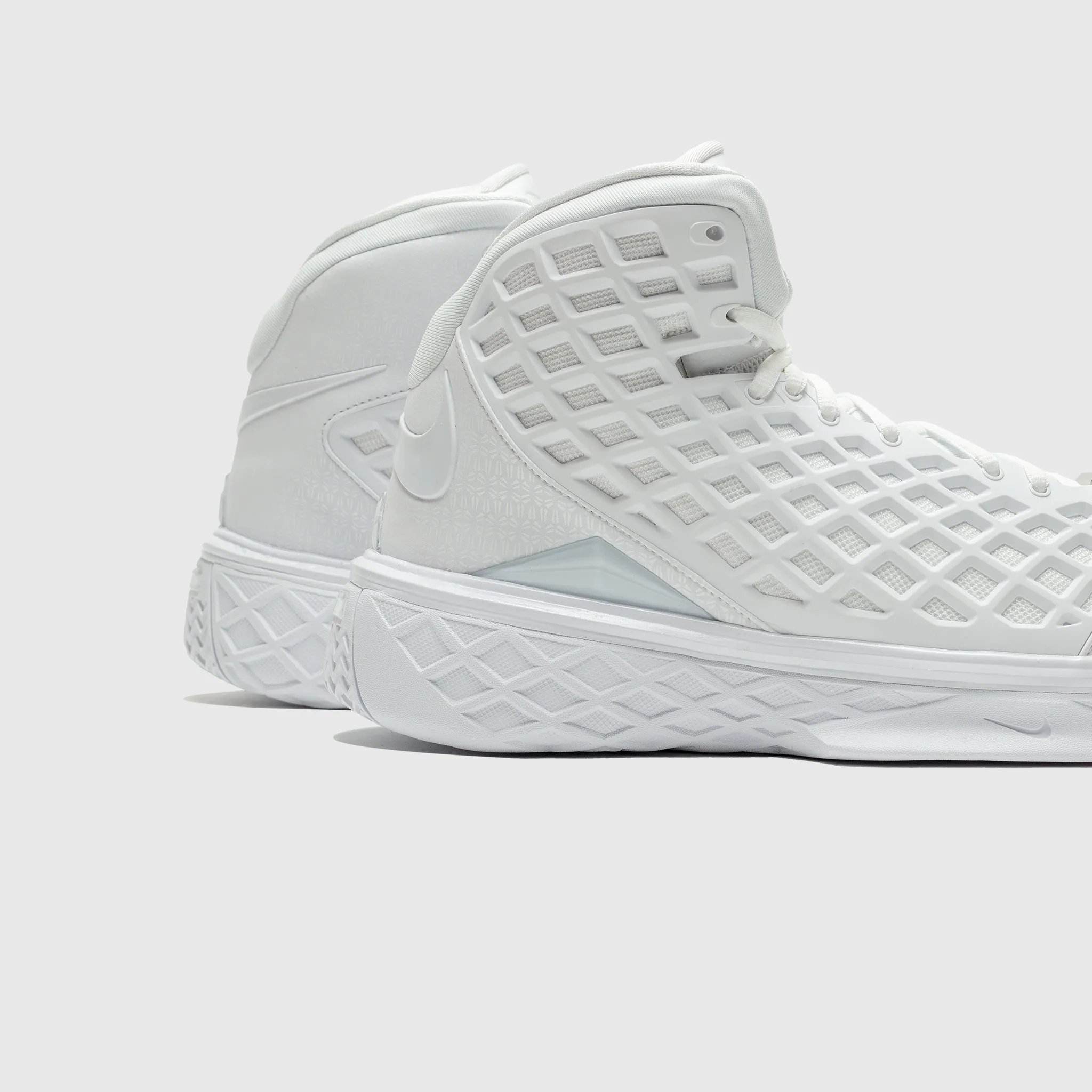 KOBE III PROTRO "HALO" Impact Absorbing Insoles