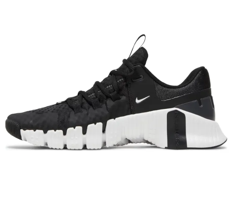 Adaptive Fit Lacing Men's Nike Free Metcon 5 (Black/White)
