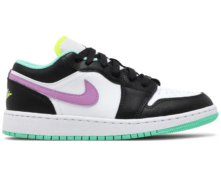 Durable Tread Pattern GS Nike Air Jordan 1 Low (White/Violet)