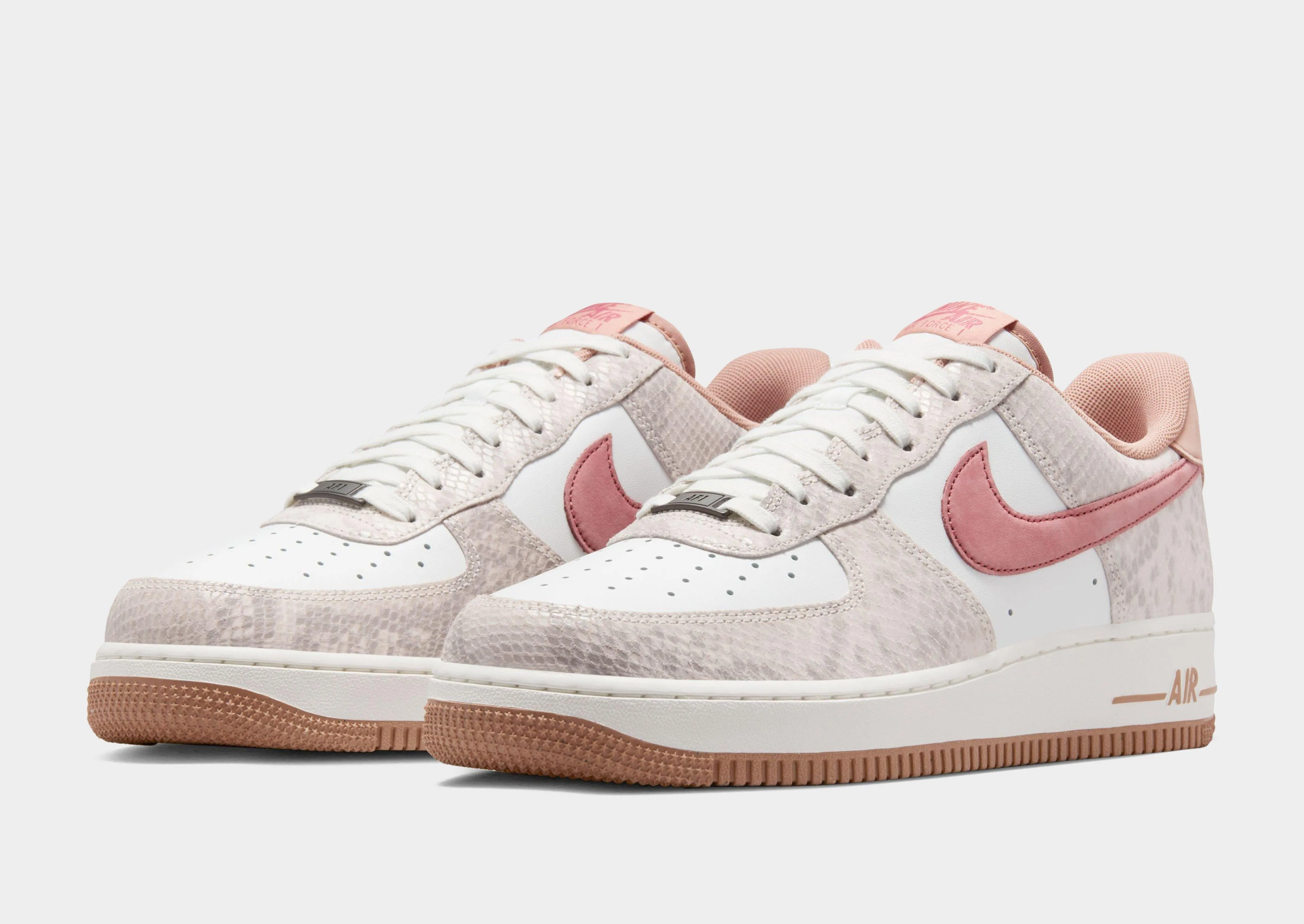 Air Force 1 '07 LV8 Streetplay Sport Look