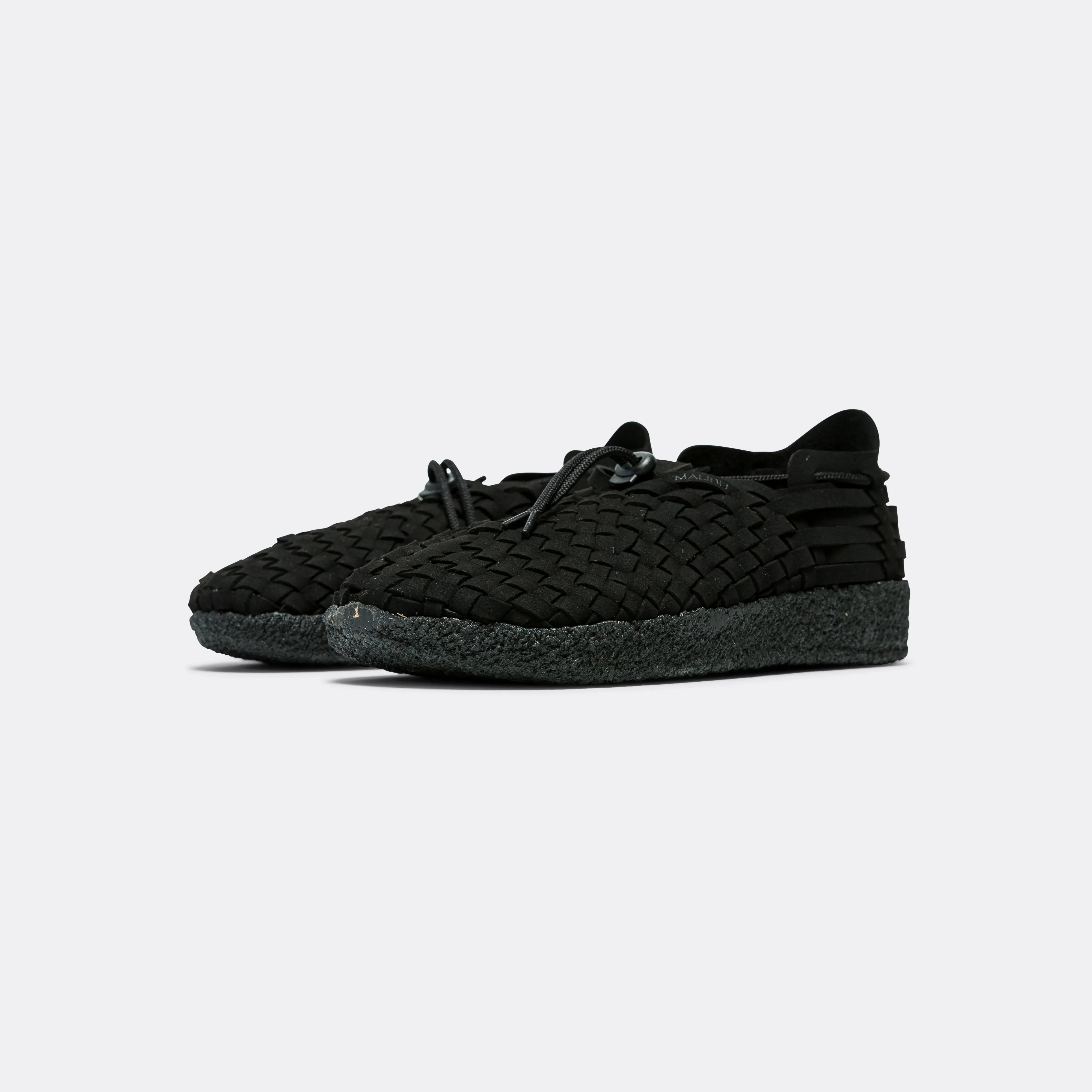 Latigo - Black/Black Outdoor Comfort Shoes