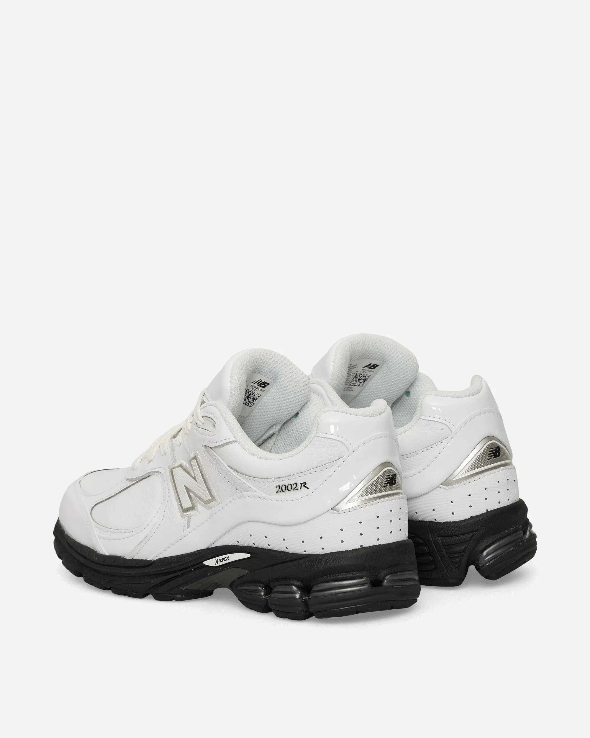 2002R Sneakers White Soft Finish